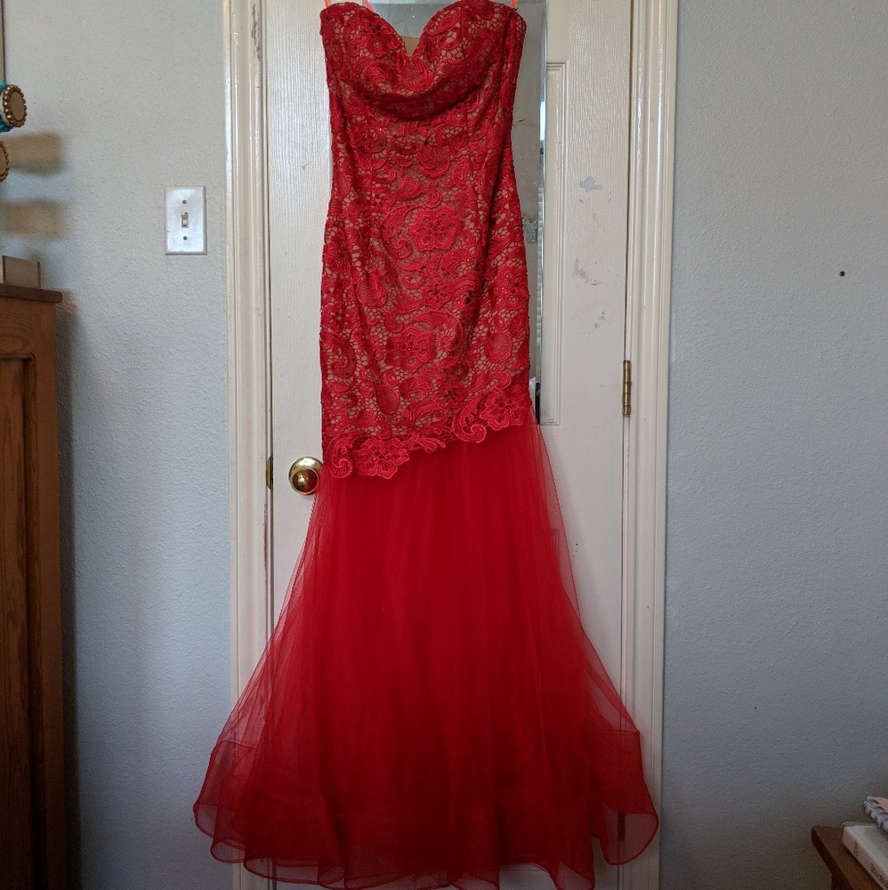Prom dress